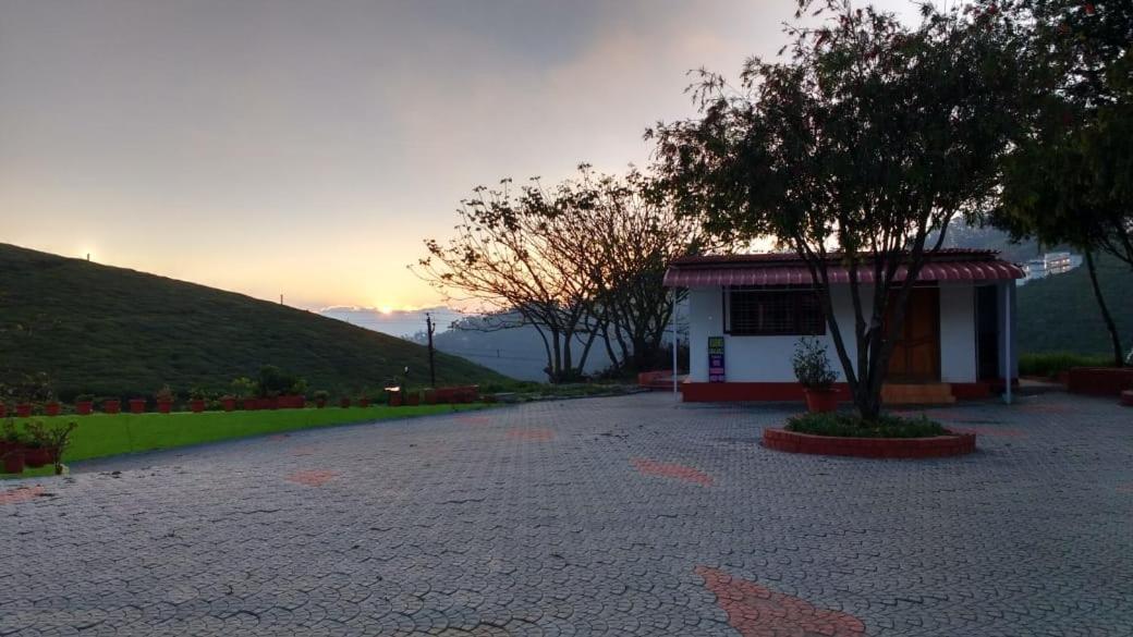 Magic Mist Resort Udagamandalam Exterior foto